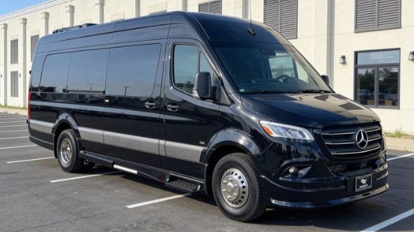 manchester airport sprinter van service