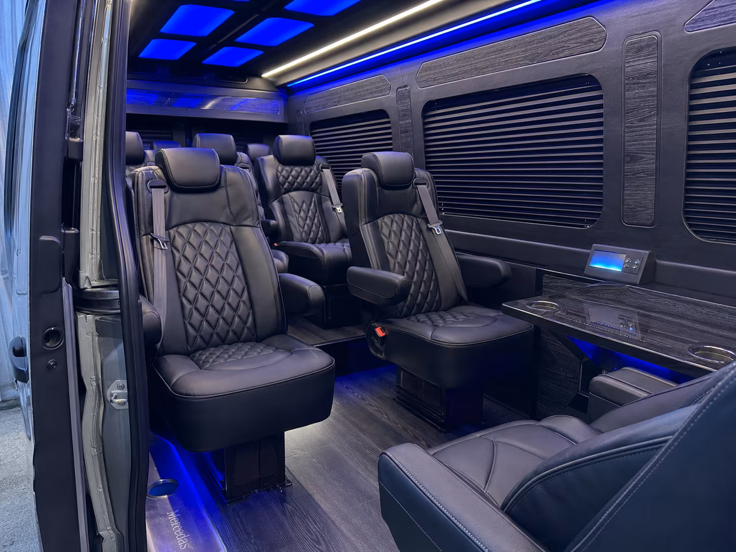 10 passenger sprinter van interior