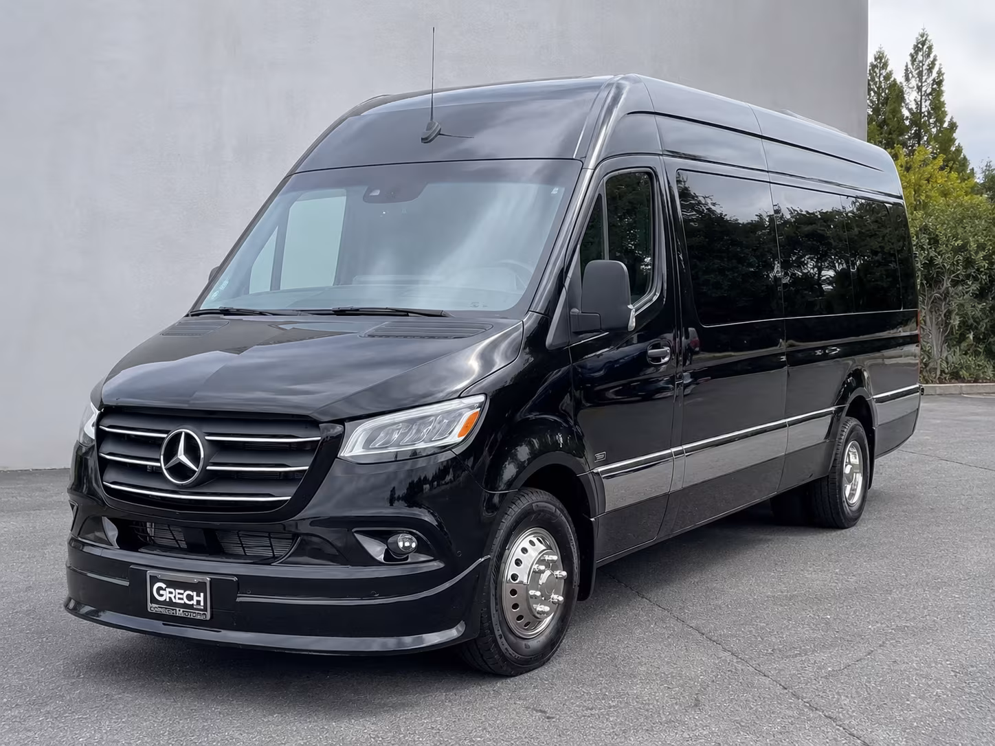 find the perfect transportation for your next employee shuttle 2