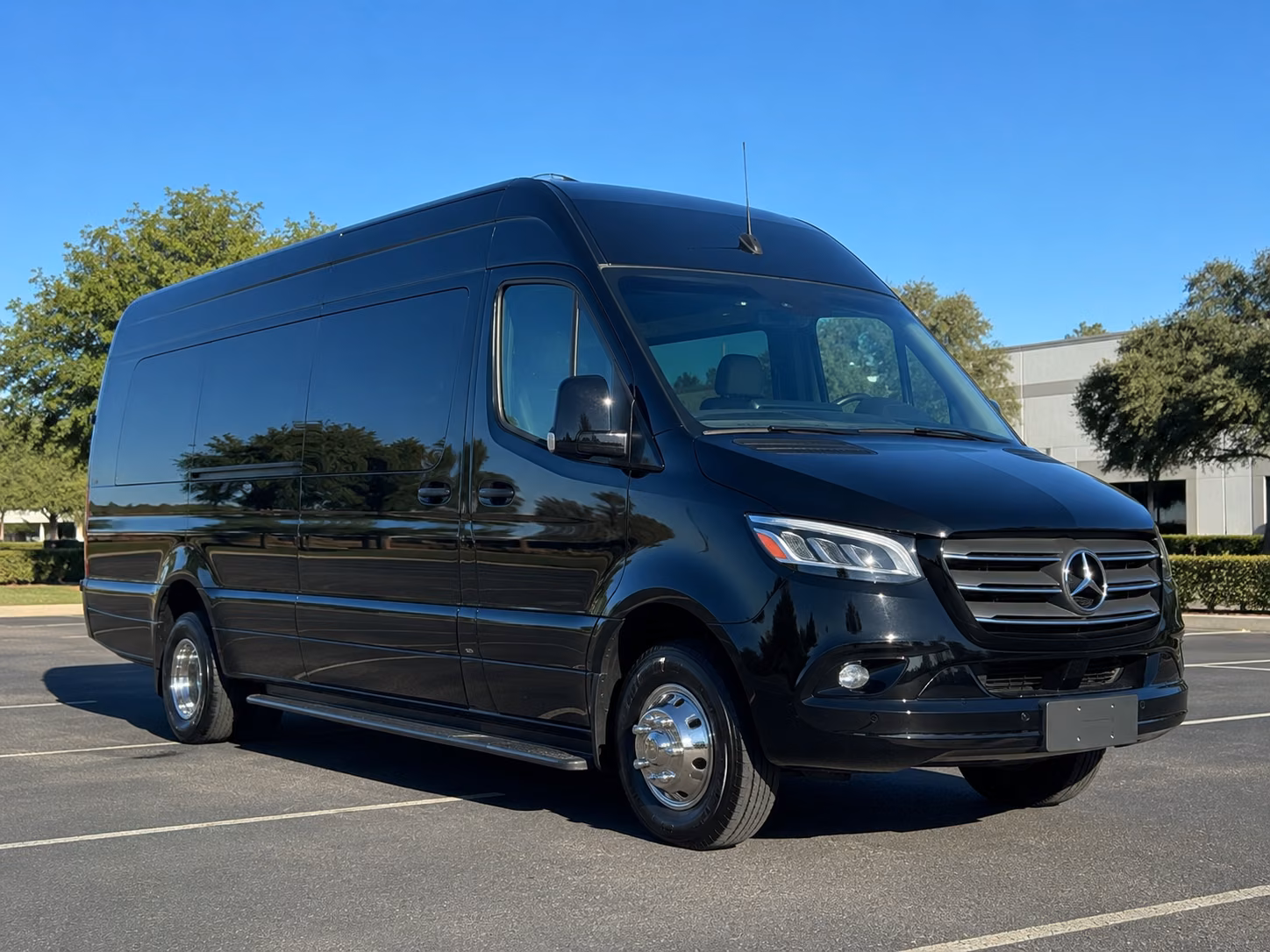 find the perfect transportation for your next prom 5