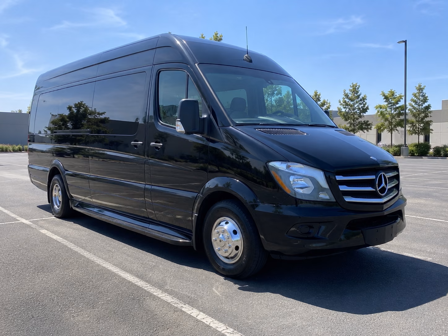 manchester 12 passenger sprinter van
