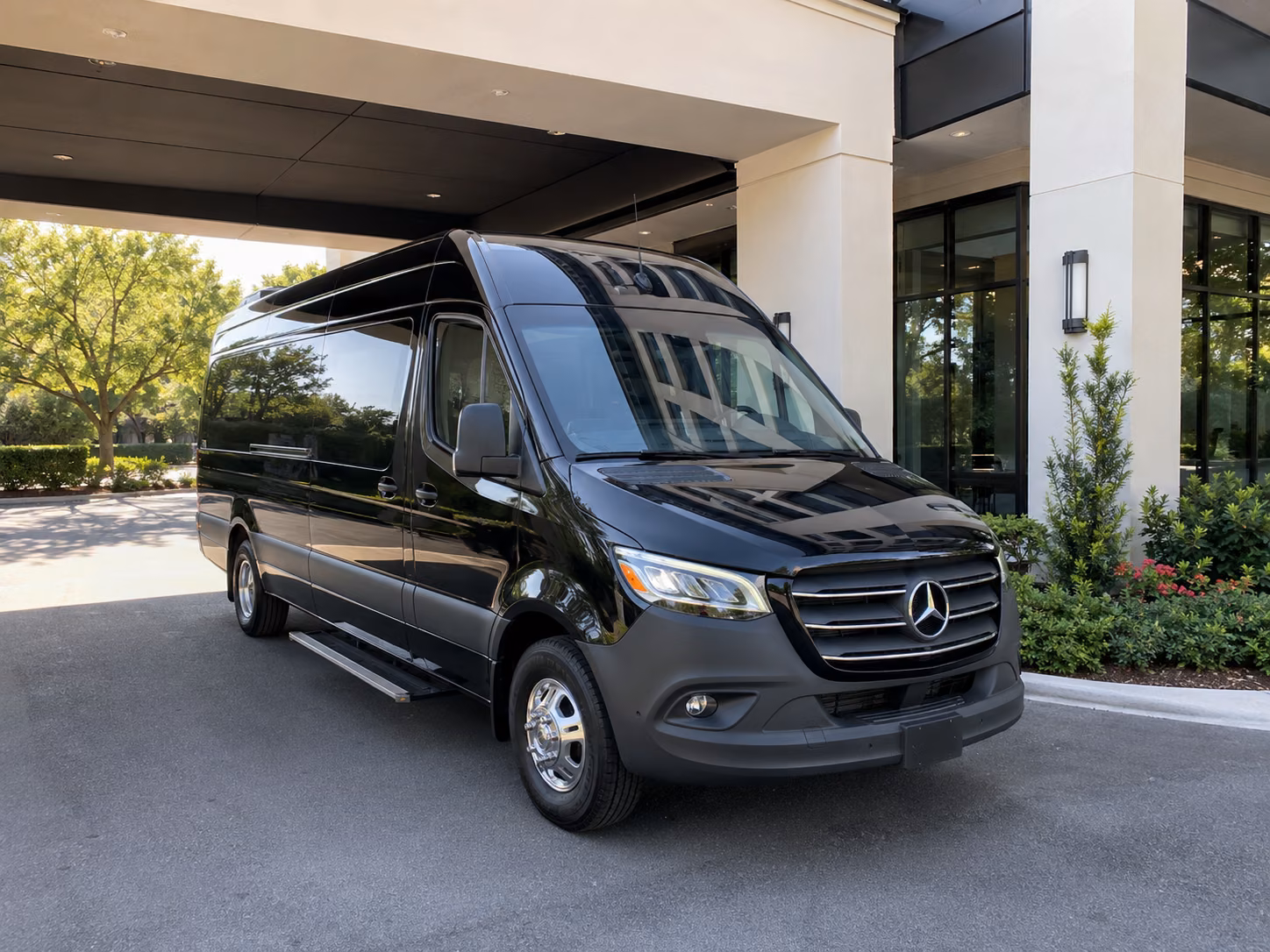manchester 18 passenger sprinter van